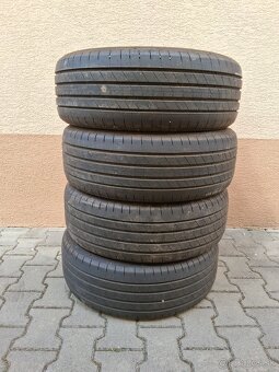 Letné pneumatiky GOODYEAR 235/55 R18 - 2