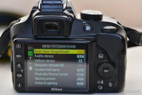 Nikon D3400 + příslušenství - 2