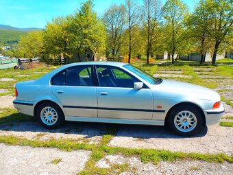 BMW E39 - 2