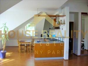Prenájom 3 izbový byt nadstavba, Pavlovova ul., Bratislava I - 2