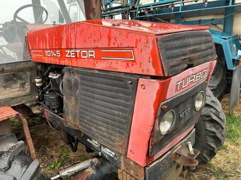 predám komplet kapotaž na zetor crystal - 2