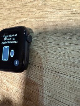 Apple Watch SE 45 mm - 2