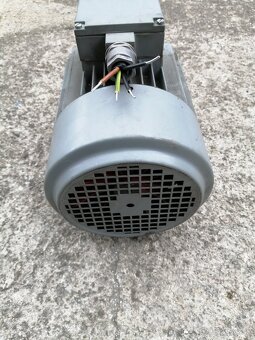 Elektromotor MEZ Mohelnice 1,1kW 1410ot /min 400V - 2