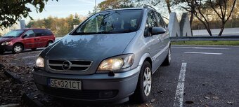 Opel Zafira A - 2