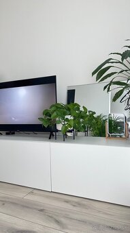 IKEA BESTÅ tv skrinka - 2