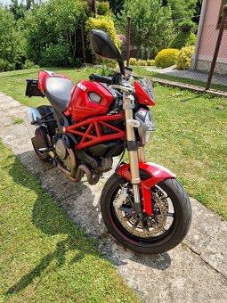 Ducati Monster 1100 EVO - 2