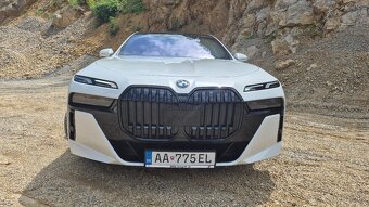 BMW rad 7 740d mHEV xDrive A/T v záruke - 2