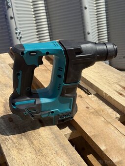 AKU kladivo Makita - 2