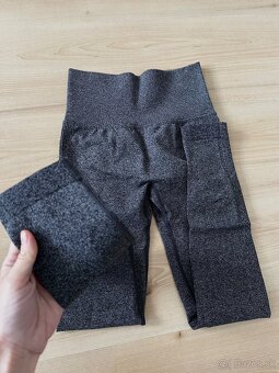 Damske push up leginy - 2