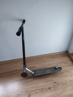 Freestylová kolobežka Oxelo. - 2