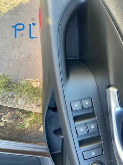 Hyundai i30 kombi 2023, Tapacíry - 2