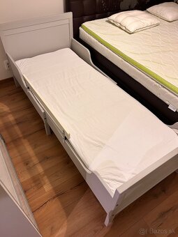 Rastuca postel - 2