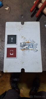Predám spúšťač motora s tepelnou ochranou P 10 E - 2
