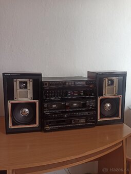 Hi-fi veža Universum - 2