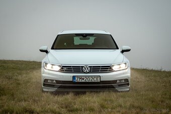 Volkswagen Passat Variant 2.0 BiTDI R-Line 4MOTION DSG - 2