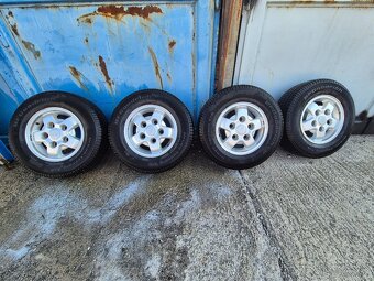 Elektróny Land rover 1-2 - 2