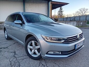 Volkswagen Passat Highline 2.0tdi DSG - 2