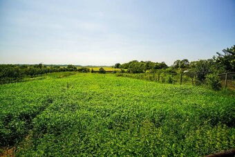 Na predaj pozemok blízko centra s výhľadom na kalváriu - 2