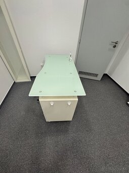 Písací stôl (kancelársky) - 2