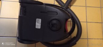 Vysávač 1600W - 2