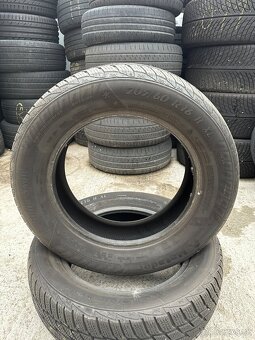 205/60 R16 - 2
