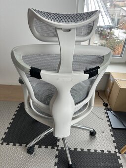 Kancelarska stolicka SIHOO - 2