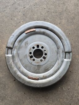 Dvojhmotný zotrvačník - 2