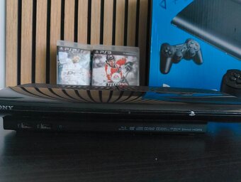Playstation 3 - 2