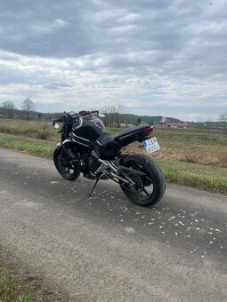 Kawasaki ER6N - 2