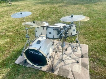 Sonor ascent - 2