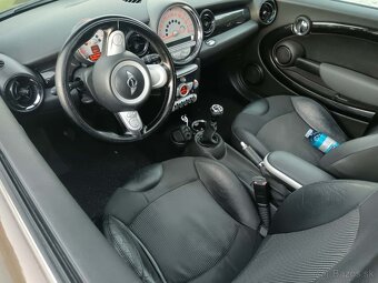 MINI COOPER CLUBMAN - 2