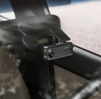 Autokamera Thinkware Dash Cam F200 PRO - 2