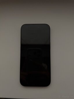 iPhone 15 - 2