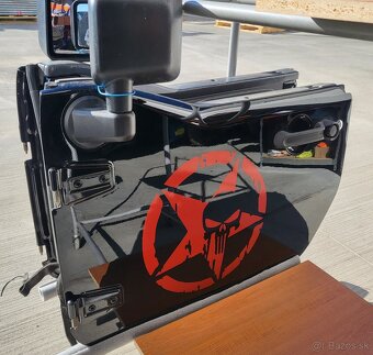 °IIIIIII° JEEP WRANGLER JK - dvere 1/2ky REZERVOVANÉ - 2