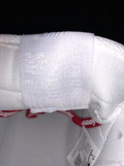 Nike Air Force 1 x Supreme Low White - 2