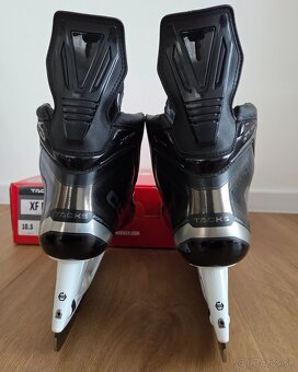 Korčule CCM Tacks XF Pro senior - 2