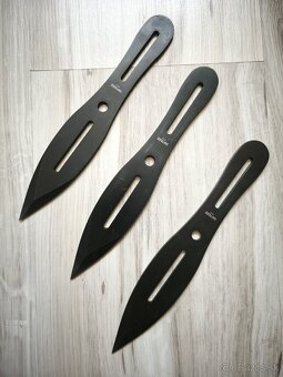 Vrhacie nože Smith & Wesson - 2
