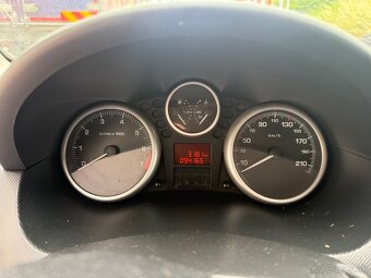Peugeot 206+ kompletný motor + prevodovka 1.1i, TU1AE5 - 2