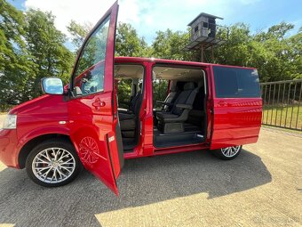 Wolkswagen Multivan T5 2.5TDI - 2