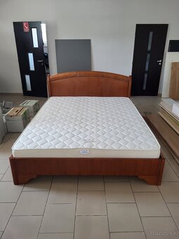 Postel s matracom - 2