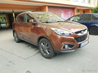Hyundai ix35 SUV - 2