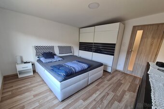 Na predaj trojizbový byt v Trenčianskych Tepliciach - 2