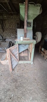 Srotovnik a bruska - 2
