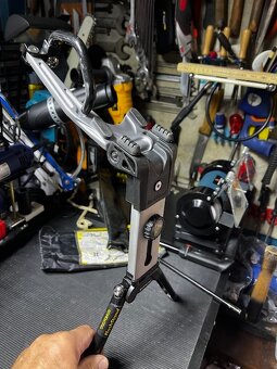 Stojan na cestny bicykel alebo gravel od zanačkyTopeak. - 2