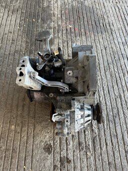 Prevodovka 1.9 TDi 77kw 5Q JCX GQQ JCR vw audi škoda - 2