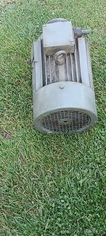 SUPER PONUKA Výkonný Petkový Elektromotor 3.0 kW – 380V TOP - 2