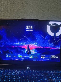 Herný notebook Lenovo Legion pro 7(2025) - 2