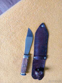 Predam polovnicky noz - 2