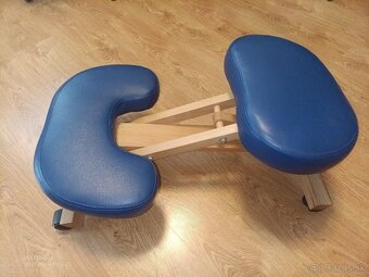 Drevená klakacia stolička - 2