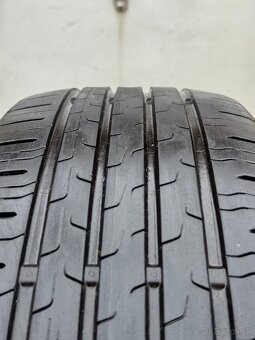 Predám letné pneu 205/55 r17 - 2